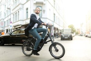 9 Best Electric Cargo Bikes for Families (2025), Tested and Reviewed 9 Best Electric Cargo Bikes for Families (2025), Tested and Reviewed
