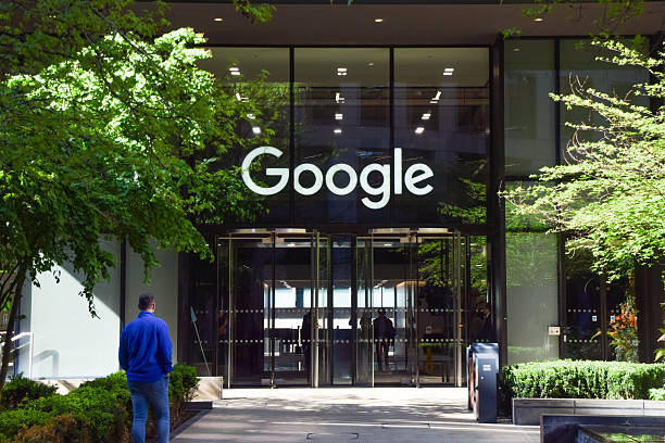 Former Google CEO Will Fund Boat Drones to Explore Rough Antarctic Waters